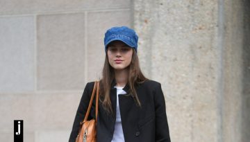 Με τι να φορέσεις τα sneakers σου (εκτός από τζιν) για να δείχνεις κομψή όλη την ημέρα