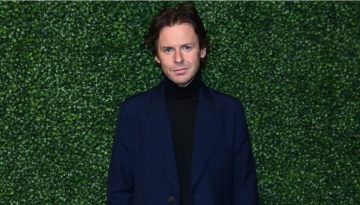 Ο Christopher Kane αναλαμβάνει την Mulberry – Το διπλό comeback που αλλάζει το σκηνικό στην βρετανική μόδα