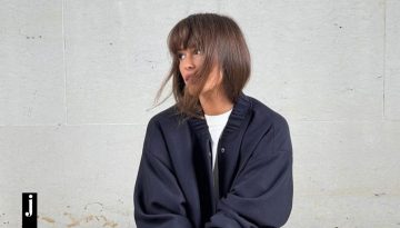 Το χρώμα που θα δώσει σε κάθε outfit την απαραίτητη νότα φρεσκάδας και δεν δείχνει ποτέ υπερβολικό