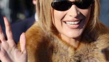 Το faux καρέ της Bella Hadid αποδεικνύει ότι δεν χρειάζεται ψαλίδι για αλλαγή