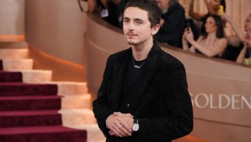Το κόσμημα που ο Timothée Chalamet δεν αποχωρίζεται ποτέ και έχει κινήσει την περιέργεια των θαυμαστών;