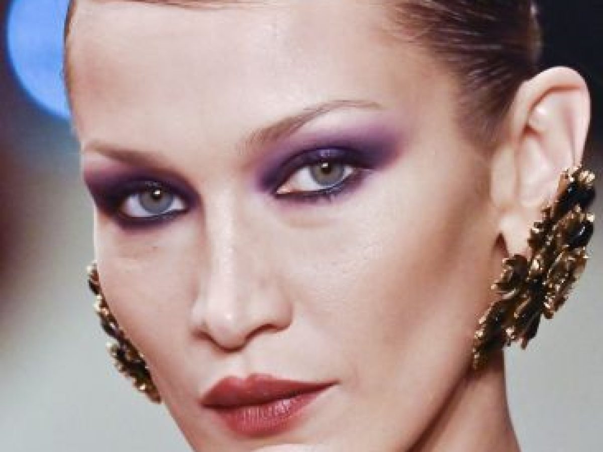 Το signature eye look του Saint Laurent που αξίζει να αντιγράψετε