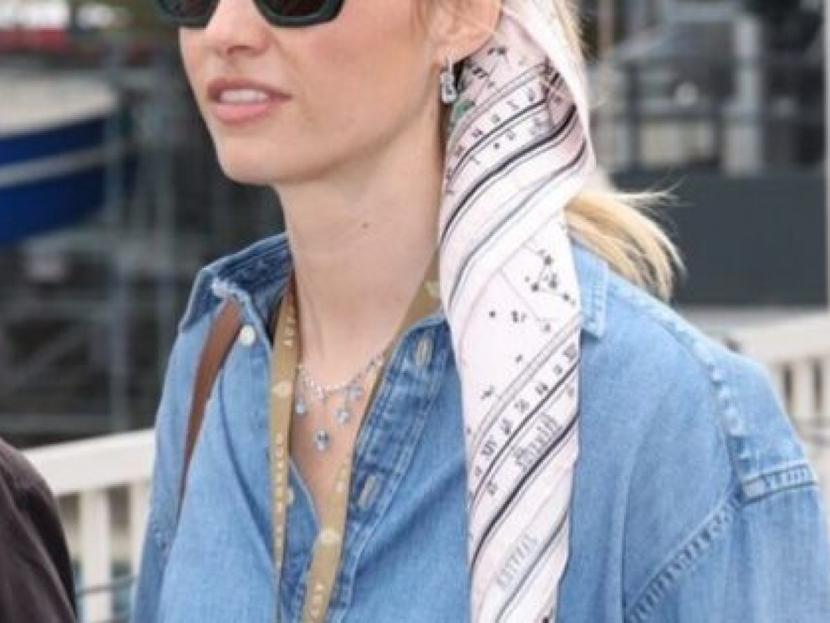 Beatrice Borromeο: Η boho εμφάνιση με double denim