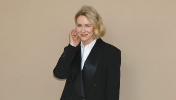 Highlighter και rose lips: Η Naomi Watts μόλις υιοθέτησε το πιο γοητευτικό μακιγιάζ της άνοιξης