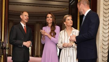 Kate Middleton: Η εμφάνιση με ένα φόρεμα που «φωνάζει» άνοιξη