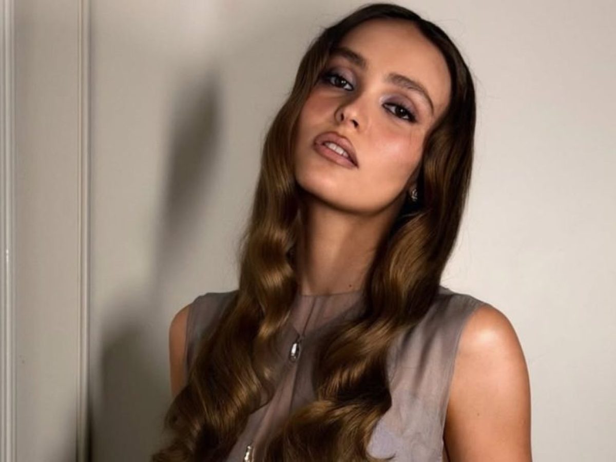 Lily-Rose Depp: Έκανε το απόλυτο καστανό της άνοιξης
