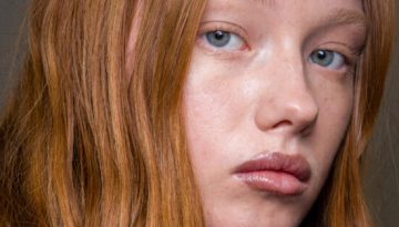Make-up in heat: Πώς θα πετύχουμε την τέλεια διάρκεια στο μακιγιάζ μας τις ζεστές ημέρες που έρχονται
