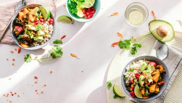 Η Martha Stewart σου δείχνει πώς να απογειώσεις τις σαλάτες σου – 10 λάθη που (μάλλον) κάνεις και σου στερούν γεύση