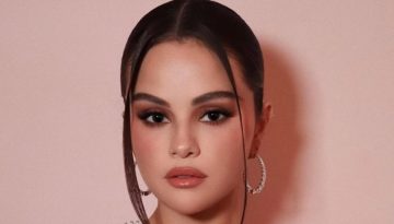 Η Selena Gomez απογειώνει το nude μανικιούρ με cateye twist