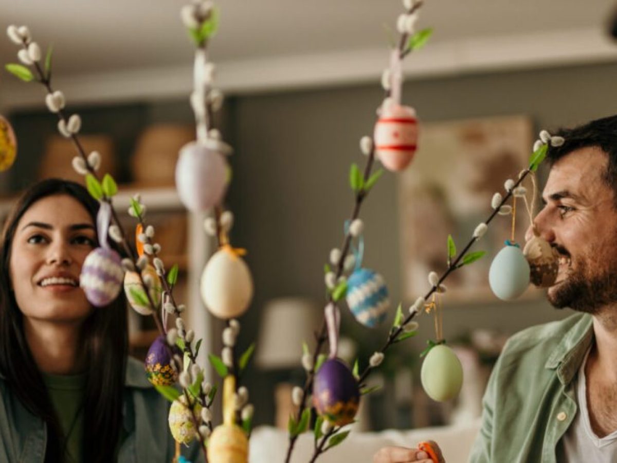 Οι γιορτές δεν είναι πάντα εύκολες: Τι συμβαίνει στη σχέση το Πάσχα;