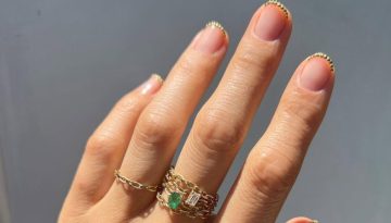 Σας αρέσουν τα κοντά νύχια και το γαλλικό; Τα nail designs που αξίζει να αποθηκεύσετε ASAP