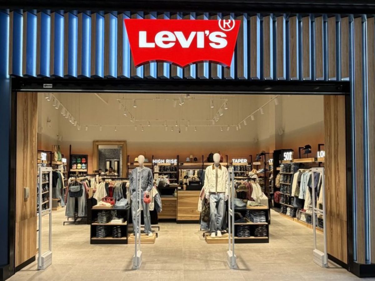 Το νέο κατάστημα της Levi’s άνοιξε στο Mediterranean Cosmos