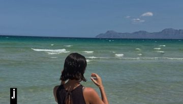 Bikini season: 5 μαγιό που θα απογειώσουν τα looks παραλίας