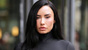 Demi Lovato: Το νέο glam γαλλικό μανικιούρ της σεζόν