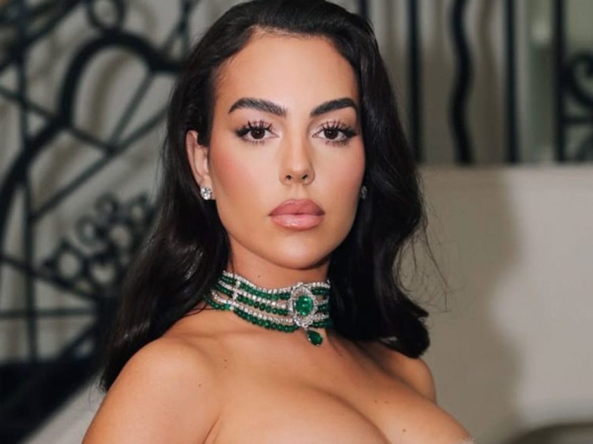 Georgina Rodriguez: Η δεύτερη εντυπωσιακή μεταμόρφωση από τον Δημήτρη Γιαννέτο στο Φεστιβάλ Καννών