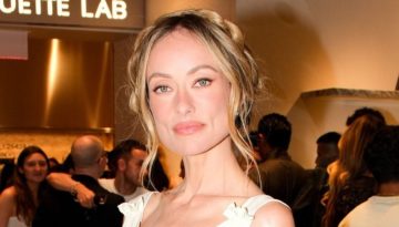 Milkmaid braids: Η Οlivia Wilde επαναφέρει το boho hairstyle που έκανε θραύση πριν από μια δεκαετία