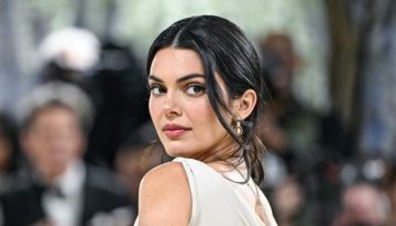 To nude lip stain της Kendall Jenner είναι value for money και θα το λατρέψεις