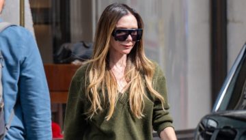 Victoria Beckham: Σπάνια εμφάνιση με χαλαρό στιλ, μακριά από ό,τι την έχουμε συνηθίσει