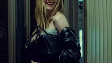 Η Sarah Pidgeon πρωταγωνιστεί στη νέα κινηματογραφική καμπάνια του οίκου Balenciaga