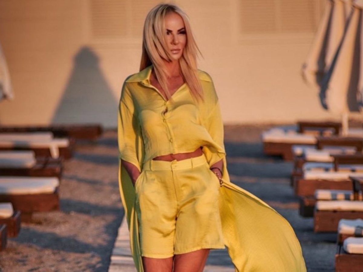 Η Έφη Κωστάκη στο likewoman.gr: «Η μόδα είναι τρόπος να εκφράζεις αυτό που είσαι»