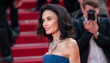Κάννες 2026: Η Demi Moore έκοψε πράγματι τα μακριά μαλλιά της αυτή τη φορά;