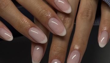 Τι είναι το «Modern french manicure» για το οποίο μιλούν όλοι;
