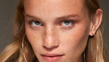Τoasty Makeup: Το viral trend που θα κυριαρχεί φέτος το καλοκαίρι σύμφωνα με το TikTok