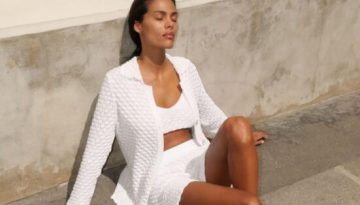 &Eta; Tina Kunakey &mu;&epsilon; total look &alpha;&pi;ό &tau;&eta; &nu;έ&alpha; Limited Edition &sigma;&upsilon;&lambda;&lambda;&omicron;&gamma;ή &tau;&eta;&sigmaf; Falconeri &ndash; Marie Claire