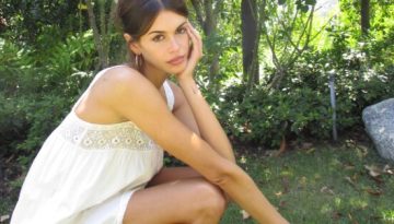 &Eta; &Kappa;aia Gerber &sigma;&chi;&epsilon;&delta;ί&alpha;&sigma;&epsilon; &tau;&omicron; &tau;έ&lambda;&epsilon;&iota;&omicron; &kappa;&alpha;&lambda;&omicron;&kappa;&alpha;&iota;&rho;&iota;&nu;ό babydoll &phi;ό&rho;&epsilon;&mu;&alpha; &ndash; Marie Claire