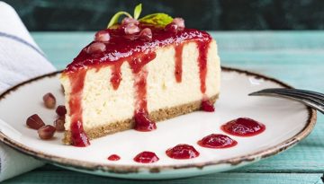 Cheesecake &chi;&omega;&rho;ί&sigmaf; &zeta;ά&chi;&alpha;&rho;&eta;: &Epsilon;ύ&kappa;&omicron;&lambda;&omicron; &kappa;&alpha;&lambda;&omicron;&kappa;&alpha;&iota;&rho;&iota;&nu;ό &gamma;&lambda;&upsilon;&kappa;ό &mu;&epsilon; &phi;&rho;&omicron;ύ&tau;&alpha;
