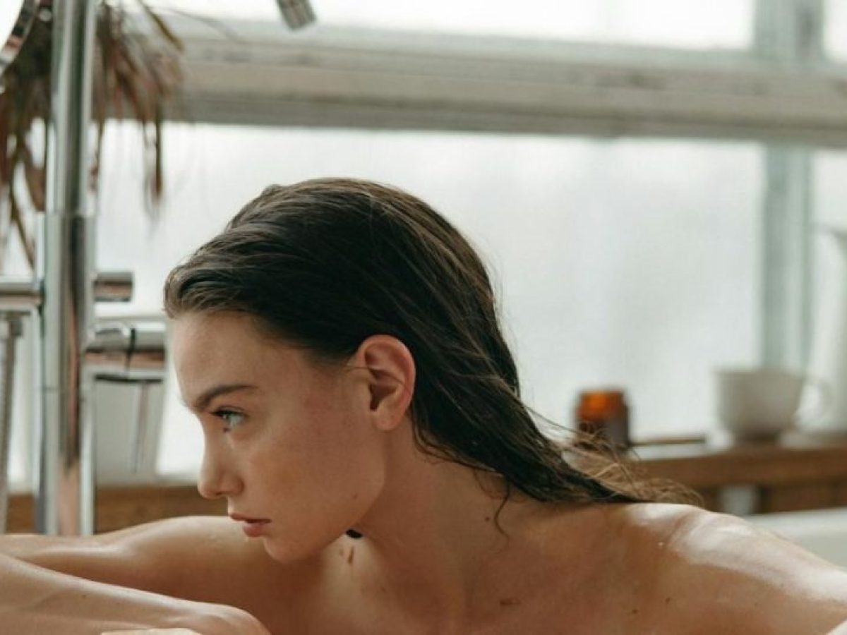 Spa day at home: Χάρισε στην επιδερμίδα σου πολυτελή περιποίηση από την άνεση του σπιτιού σου