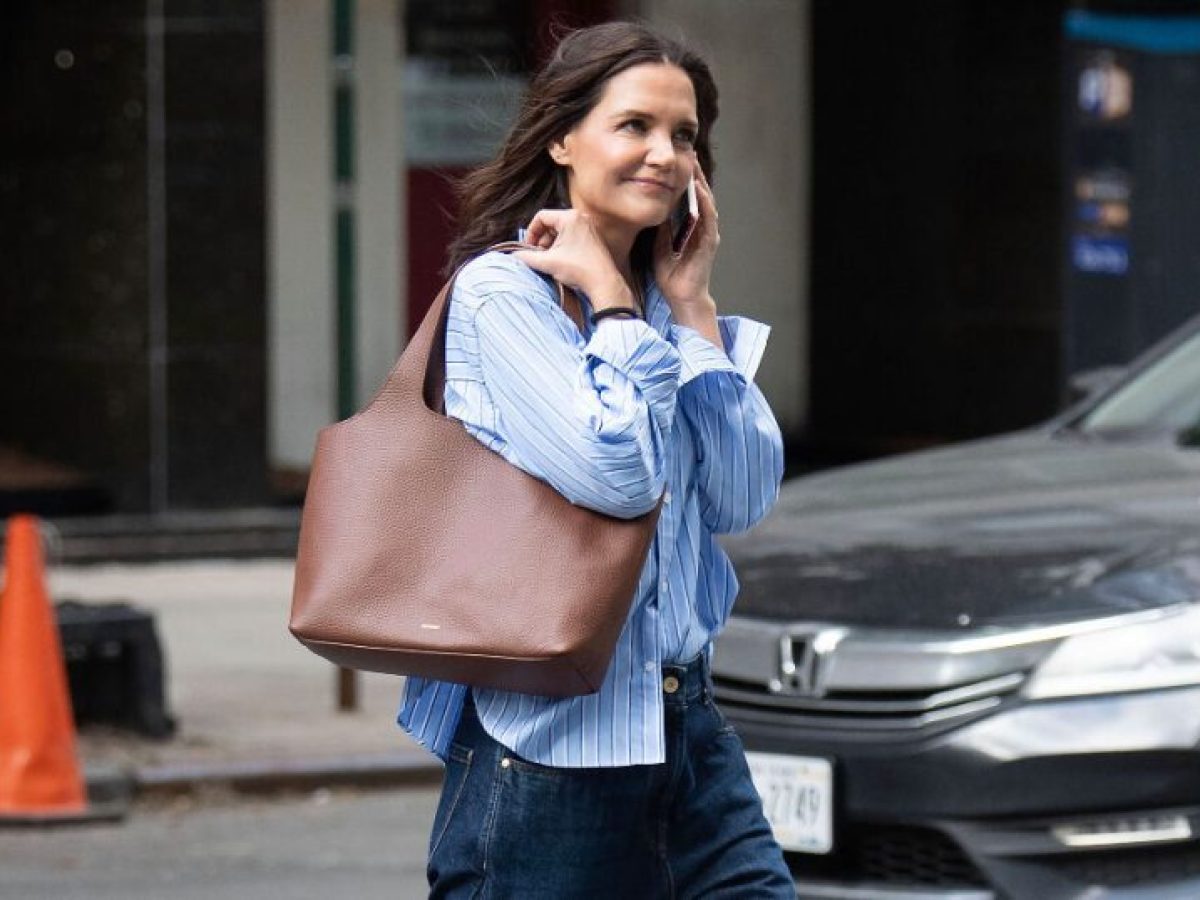 Wide leg jeans: Το denim κομμάτι που οι Νεοϋορκέζες φορούν ξανά και ξανά