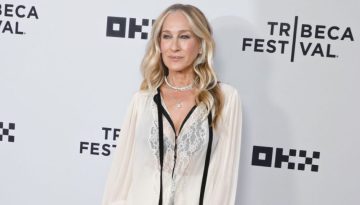 &Eta; Sarah Jessica Parker &phi;ό&rho;&epsilon;&sigma;&epsilon; &tau;&omicron; &pi;&iota;&omicron; chic lingerie &sigma;&epsilon;&tau; &kappa;&alpha;&iota; &mu;&alpha;&sigmaf; έ&pi;&epsilon;&iota;&sigma;&epsilon; &nu;&alpha; &tau;&omicron; &delta;&omicron;&kappa;&iota;&mu;ά&sigma;&omicron;&upsilon;&mu;&epsilon;