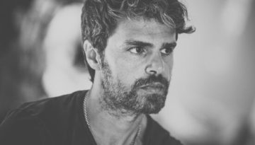 &Sigma;&tau;&alpha;&mu;ά&tau;&eta;&sigmaf; &Kappa;&alpha;&rho;&alpha;ΐ&sigma;&kappa;&omicron;&sigmaf;: &Mu;&omicron;&iota;&rho;ά&sigma;&tau;&eta;&kappa;&epsilon; &mu;&alpha;&zeta;ί &mu;&alpha;&sigmaf; &tau;&iota;&sigmaf; &pi;&iota;&omicron; &delta;&upsilon;&nu;&alpha;&tau;έ&sigmaf; &tau;ά&sigma;&epsilon;&iota;&sigmaf; &sigma;&tau;&alpha; &mu;&alpha;&lambda;&lambda;&iota;ά &gamma;&iota;&alpha; &tau;&eta; &sigma;&epsilon;&zeta;ό&nu; &Phi;&theta;&iota;&nu;ό&pi;&omega;&rho;&omicron;/&Chi;&epsilon;&iota;&mu;ώ&nu;&alpha;&sigmaf; 2026-27 &ndash; Marie Claire