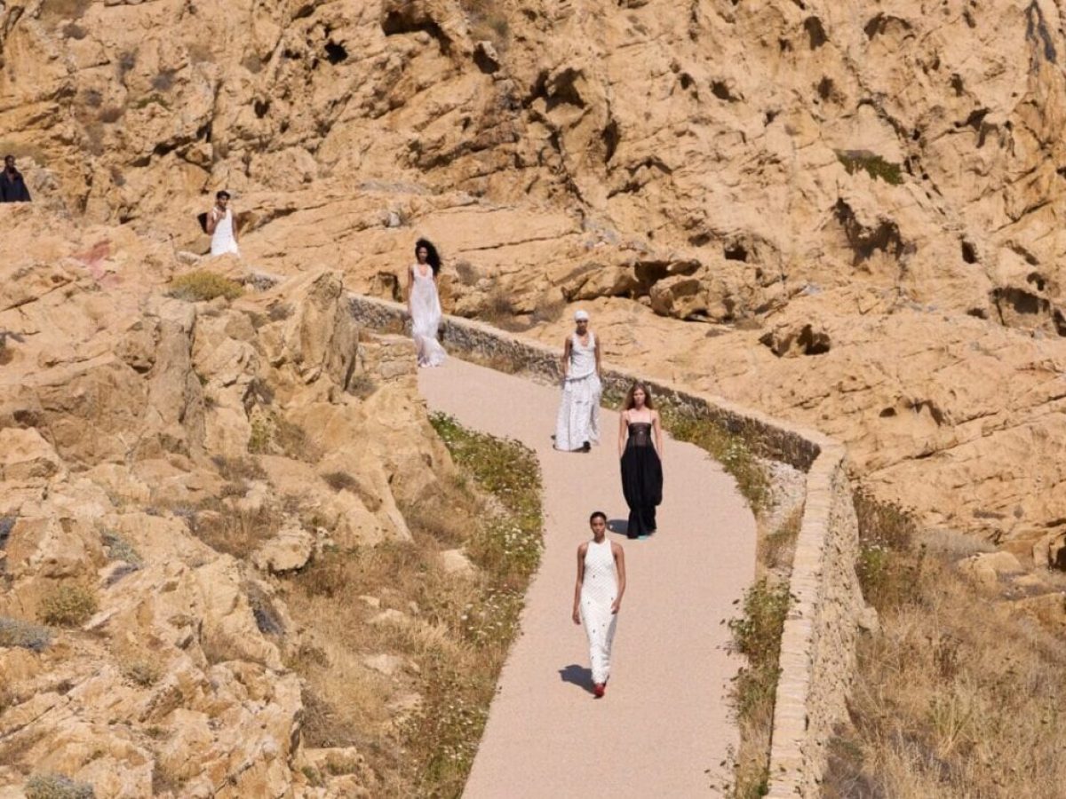 «Le Bonheur»: Το καλοκαίρι μέσα από τη ματιά του Jacquemus – vwoman.gr