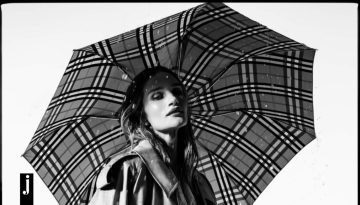 &Tau;&omicron; Burberry trench &mu;&pi;&alpha;ί&nu;&epsilon;&iota; &sigma;&tau;&omicron; &mu;&omicron;&upsilon;&sigma;&epsilon;ί&omicron;: &Eta; έ&kappa;&theta;&epsilon;&sigma;&eta; &ndash; &omega;&delta;ή &sigma;&tau;&alpha; 170 &chi;&rho;ό&nu;&iota;&alpha; &iota;&sigma;&tau;&omicron;&rho;ί&alpha;&sigmaf; &tau;&omicron;&upsilon; &epsilon;&mu;&beta;&lambda;&eta;&mu;&alpha;&tau;&iota;&kappa;&omicron;ύ &sigma;&chi;&epsilon;&delta;ί&omicron;&upsilon; &tau;&omicron;&upsilon; &omicron;ί&kappa;&omicron;&upsilon;