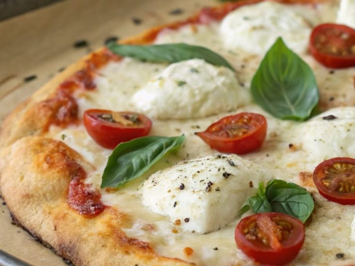 Pizza με cottage cheese: Εύκολη συνταγή για fit βραδινό – Γόβα Στιλέτο