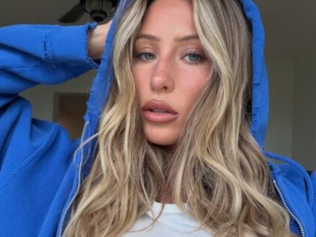 Beach Waves: Πώς θα πετύχετε το πιο ανεπιτήδευτο hair look του καλοκαιριού – Marie Claire