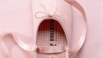 &Omicron;ύ&tau;&epsilon; &mu;&pi;&alpha;&lambda;&alpha;&rho;ί&nu;&epsilon;&sigmaf; &omicron;ύ&tau;&epsilon; clogs: &Eta; Birkenstock &mu;ό&lambda;&iota;&sigmaf; &pi;&alpha;&rho;&omicron;&upsilon;&sigma;ί&alpha;&sigma;&epsilon; &tau;&alpha; &sigma;&alpha;&nu;&delta;ά&lambda;&iota;&alpha; &tau;&omicron;&upsilon; &phi;&epsilon;&tau;&iota;&nu;&omicron;ύ &kappa;&alpha;&lambda;&omicron;&kappa;&alpha;&iota;&rho;&iota;&omicron;ύ, &sigma;&epsilon; &sigma;&upsilon;&nu;&epsilon;&rho;&gamma;&alpha;&sigma;ί&alpha; &mu;&epsilon; &tau;&eta; Repetto &ndash; Marie Claire