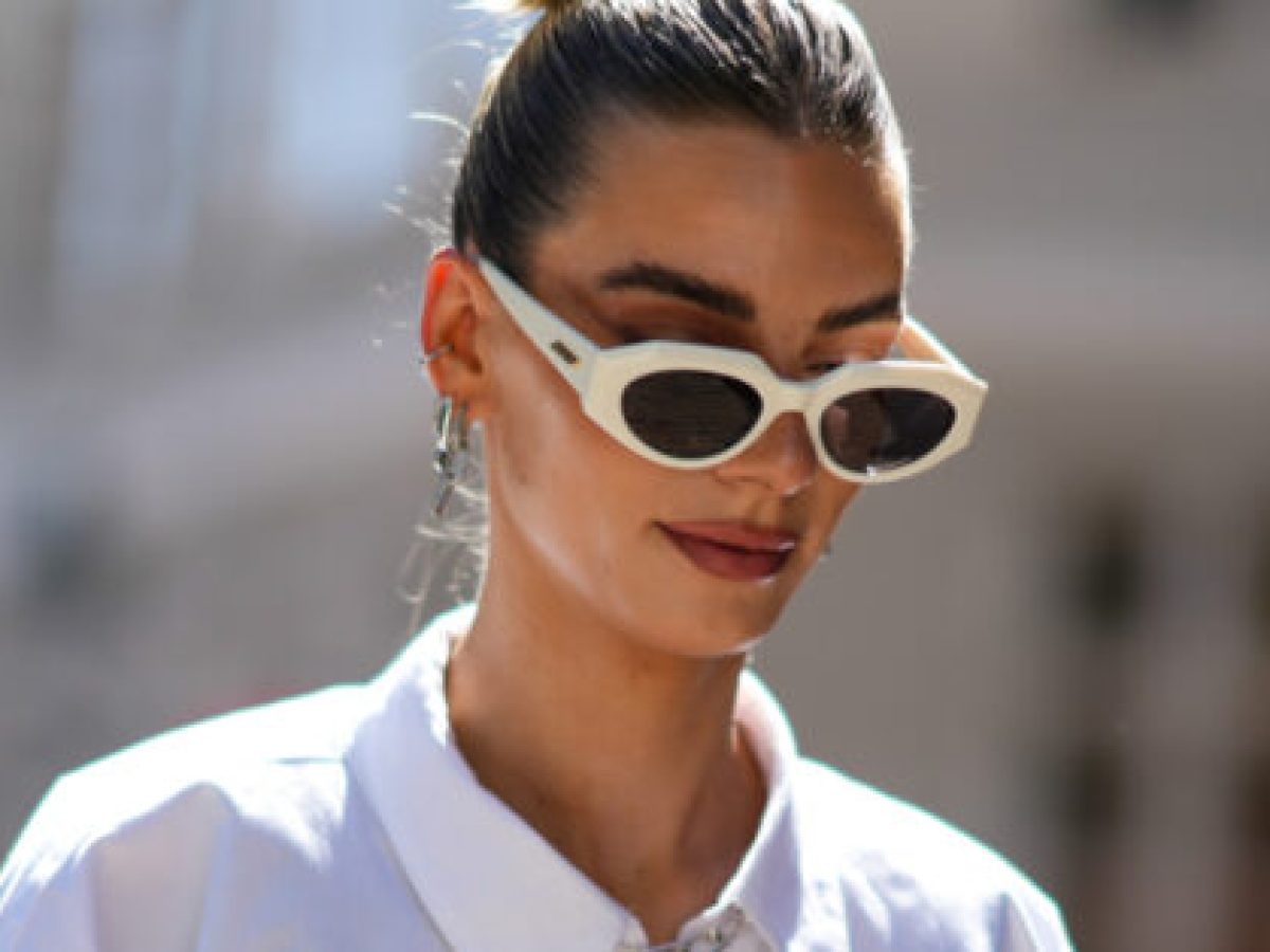 Knotted Ballerina Bun: Το πιο κομψό και εύκολο χτένισμα για τις μέρες του καύσωνα – Marie Claire