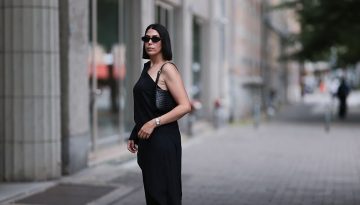 Έ&tau;&sigma;&iota; &nu;&tau;&upsilon;&nu;ό&mu;&alpha;&sigma;&tau;&epsilon; &sigma;&tau;&eta;&nu; &pi;ό&lambda;&eta; &sigma;&alpha;&nu; &nu;&alpha; έ&chi;&omicron;&upsilon;&mu;&epsilon; &tau;&eta;&nu;&hellip; &alpha;ύ&rho;&alpha; &tau;&omega;&nu; &delta;&iota;&alpha;&kappa;&omicron;&pi;ώ&nu; &ndash; vwoman.gr
