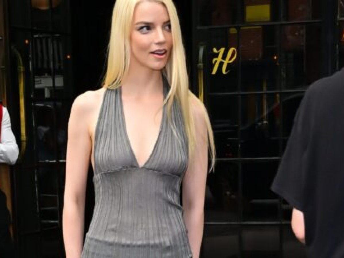 Η Anya Taylor-Joy επαναφέρει το στυλ των 00s με τον πιο κομψό τρόπο – Marie Claire