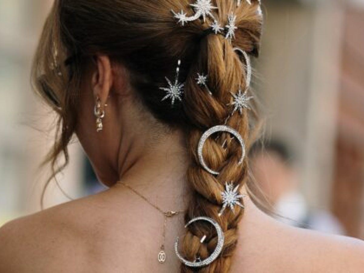 Hair Inspo: Οι πλεξούδες συνεχίζουν να είναι το αγαπημένο μας καλοκαιρινό χτένισμα – Marie Claire