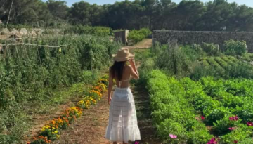 &Alpha;&nu; &epsilon;ί&nu;&alpha;&iota; ό&lambda;&alpha; &gamma;ύ&rho;&omega; &mu;&alpha;&sigmaf; &pi;&lambda;&alpha;&sigma;&tau;&iota;&kappa;ά, &tau;&alpha; &rho;&omicron;ύ&chi;&alpha; &alpha;&sigmaf; &mu;&eta;&nu; &epsilon;ί&nu;&alpha;&iota; &ndash; Marie Claire