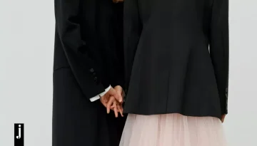 Repetto x Birkenstock: Ό&tau;&alpha;&nu; &eta; balletcore &alpha;&iota;&sigma;&theta;&eta;&tau;&iota;&kappa;ή &kappa;&alpha;&iota; &eta; ά&nu;&epsilon;&sigma;&eta; &gamma;ί&nu;&omicron;&nu;&tau;&alpha;&iota; έ&nu;&alpha;, &tau;&omicron; &alpha;&pi;&omicron;&tau;έ&lambda;&epsilon;&sigma;&mu;&alpha; &epsilon;ί&nu;&alpha;&iota; &mu;ί&alpha; &sigma;&upsilon;&lambda;&lambda;&omicron;&gamma;ή &laquo;ό&nu;&epsilon;&iota;&rho;&omicron;&raquo;