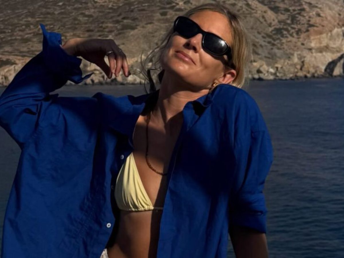 Διακοπές στα ελληνικά νησιά: Τι βάζει στην βαλίτσα της μία influencer για σωστό island style