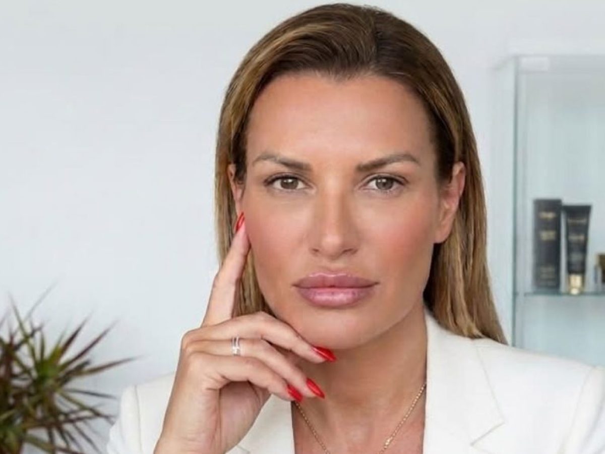 Giamascosmetics: Από την κουζίνα στο brand – Η γυναίκα που εμπνέει – Γόβα Στιλέτο