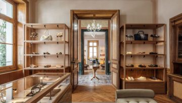 &Eta; KALOGIROU &epsilon;&gamma;&kappa;&alpha;&iota;&nu;ί&alpha;&sigma;&epsilon; έ&nu;&alpha; &nu;έ&omicron; Concept Store-&omicron;&rho;ό&sigma;&eta;&mu;&omicron; &sigma;&tau;&eta; &Mu;ύ&kappa;&omicron;&nu;&omicron; &sigma;&tau;&eta;&nu; &iota;&sigma;&tau;&omicron;&rho;&iota;&kappa;ή &Omicron;&iota;&kappa;ί&alpha; &Beta;&epsilon;&nu;&iota;έ&rho;&eta; &ndash; vwoman.gr