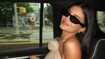 &Eta; Kylie Jenner &pi;&rho;&omicron;&tau;&epsilon;ί&nu;&epsilon;&iota; &tau;&omicron; &iota;&delta;&alpha;&nu;&iota;&kappa;ό &mu;&alpha;&nu;&iota;&kappa;&iota;&omicron;ύ&rho; &gamma;&iota;&alpha; ό&sigma;&epsilon;&sigmaf; έ&chi;&omicron;&upsilon;&nu; &kappa;&omicron;&upsilon;&rho;&alpha;&sigma;&tau;&epsilon;ί &alpha;&pi;ό &tau;&alpha; &pi;&alpha;&sigma;&tau;έ&lambda; &ndash; &Gamma;ό&beta;&alpha; &Sigma;&tau;&iota;&lambda;έ&tau;&omicron;