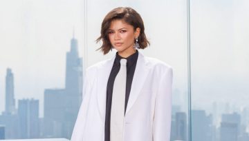 &Tau;&omicron; smoky eye &tau;&eta;&sigmaf; Zendaya έ&chi;&epsilon;&iota; &tau;&eta;&nu; &pi;&iota;&omicron; &alpha;&nu;&alpha;&tau;&rho;&epsilon;&pi;&tau;&iota;&kappa;ή &alpha;&pi;ό&chi;&rho;&omega;&sigma;&eta; &pi;&omicron;&upsilon; &alpha;&xi;ί&zeta;&epsilon;&iota; &nu;&alpha; &delta;&omicron;&kappa;&iota;&mu;ά&sigma;&epsilon;&iota;&sigmaf;